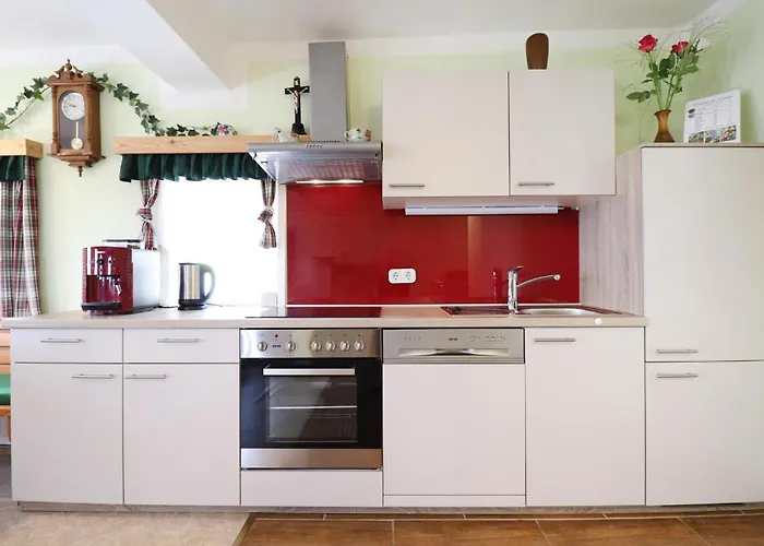 Mit Landblick Oberhaag