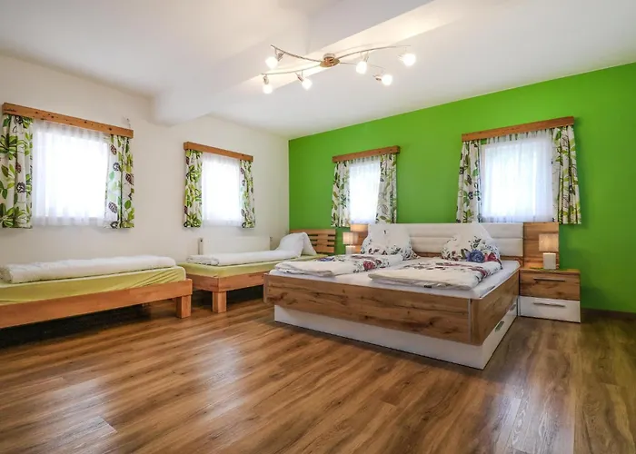 Mit Landblick Ferienhaus